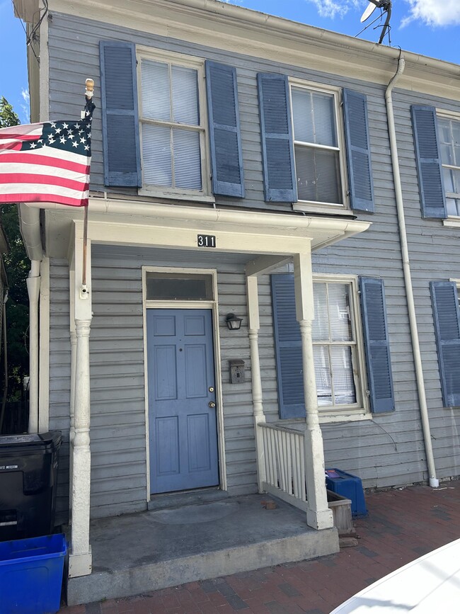 property at 311 S Kent St