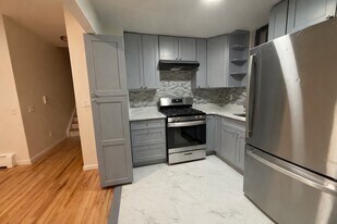 1194 Dumont Ave in Brooklyn, NY - Building Photo