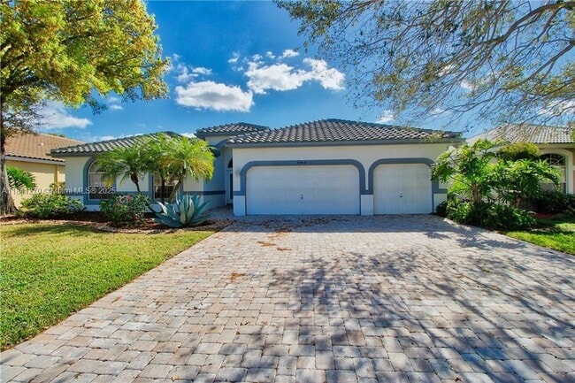 5984 NW 74th St in Parkland, FL - Building Photo - Building Photo