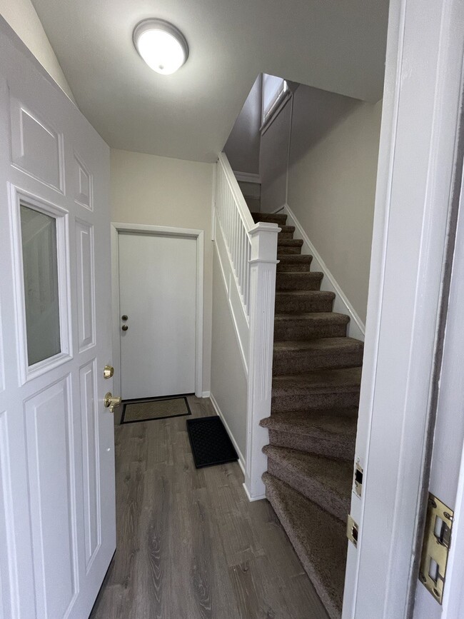 5434 N Lotus Ave, Unit 02 in Chicago, IL - Building Photo - Building Photo