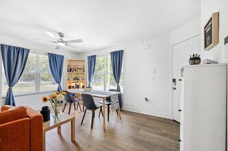 3801 Carroway St in Tampa, FL - Building Photo - Building Photo