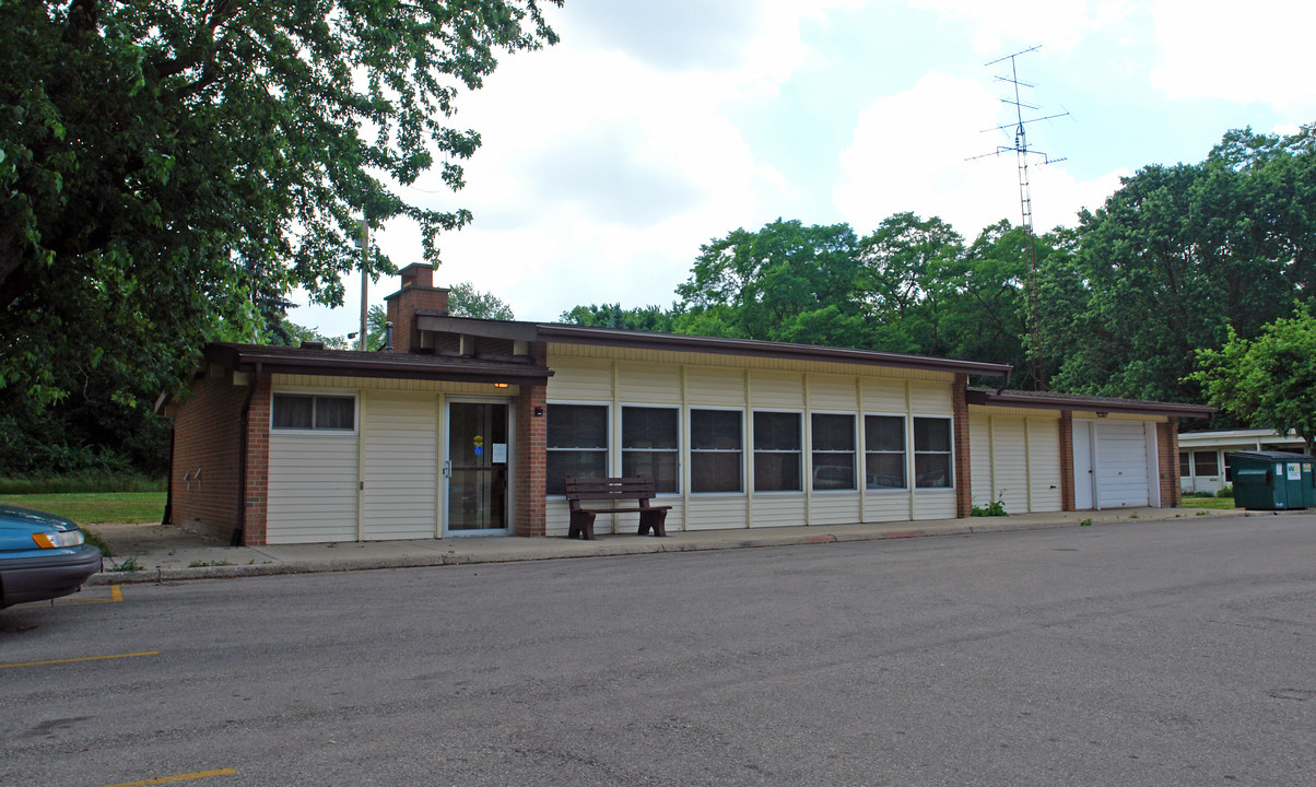 1 Lawson Pl in Yellow Springs, OH - Foto de edificio