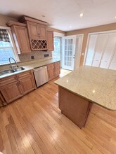 848 Main St in Winchester, MA - Foto de edificio - Building Photo