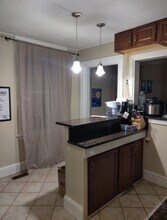 583 Watertown St in Newton, MA - Foto de edificio - Building Photo