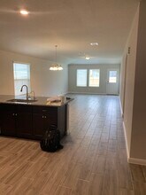 525 Sentry Valley St in New Braunfels, TX - Building Photo - Building Photo