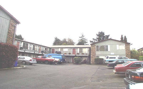 4050 SE Gladstone St in Portland, OR - Building Photo - Building Photo