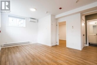 103-103 Coleman Ave in Toronto, ON - Building Photo - Building Photo