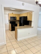 9600 SW 9th Terrace in Miami, FL - Building Photo - Building Photo