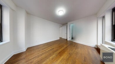 405 E 56th St in New York, NY - Building Photo - Building Photo