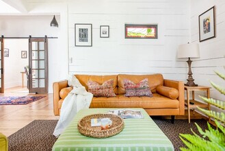 1044 Manigault St SE-Unit -ID1049108P in Atlanta, GA - Building Photo - Building Photo