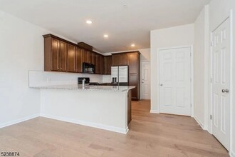 47 Robeson St in Somerville, NJ - Building Photo - Building Photo