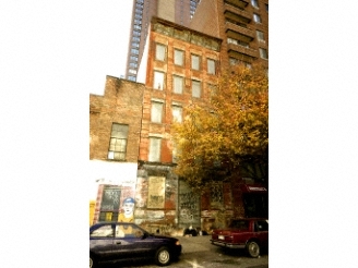 302 E 95th St in New York, NY - Building Photo - Building Photo