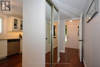 12 Aldgate Crescent in Ottawa, ON - Building Photo - Building Photo