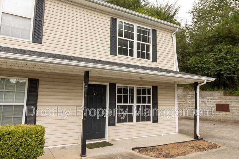 11 Alice Ln in Ringgold, GA - Foto de edificio