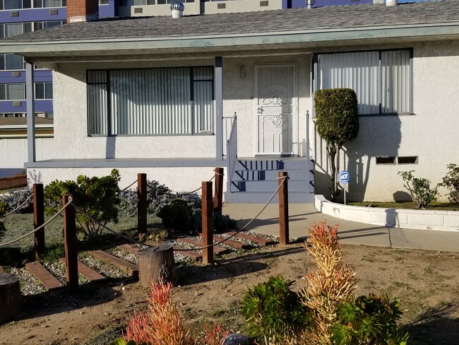 property at 333 W 33rd St