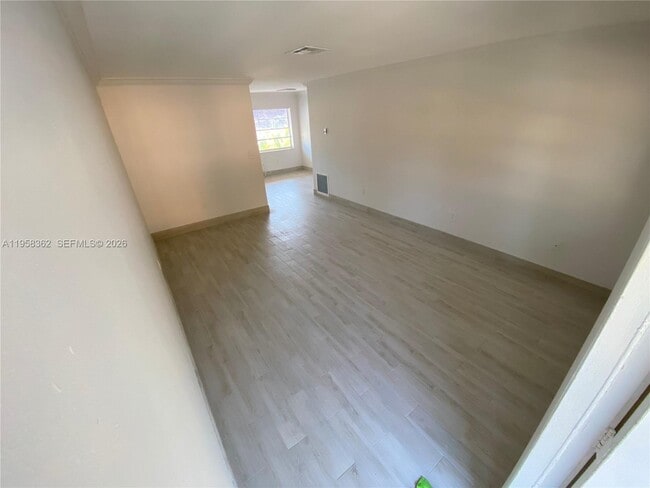 3019 SW 68th Terrace in Miramar, FL - Building Photo - Building Photo