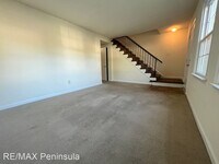 411 Savage Dr photo'