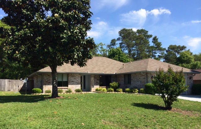 213 Hillside Dr in Niceville, FL - Building Photo - Building Photo