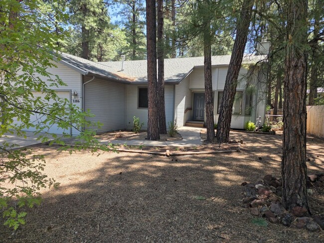 property at 3286 Lindsey Loop