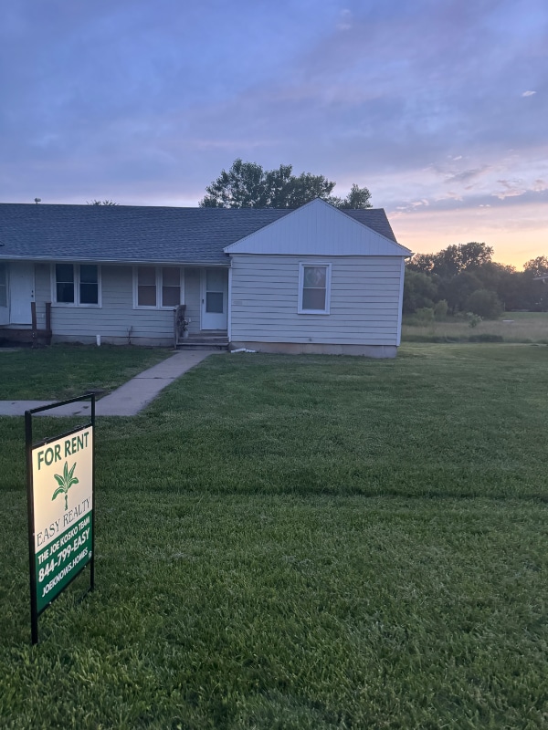 property at 1026 Ash Ct