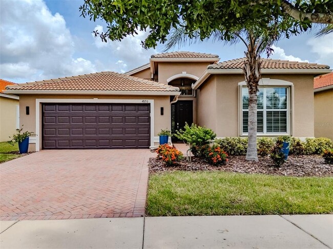 4820 Grand Banks Dr in Wimauma, FL - Building Photo - Building Photo