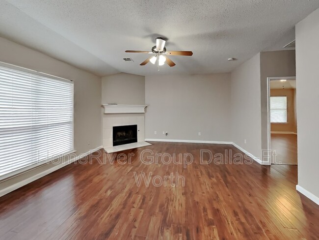 1413 Deville Cir in Garland, TX - Building Photo - Building Photo