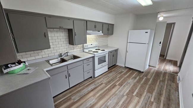 property at 411 Wisconsin St