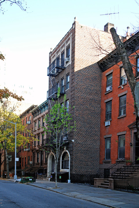 167 Hicks St in Brooklyn, NY - Building Photo