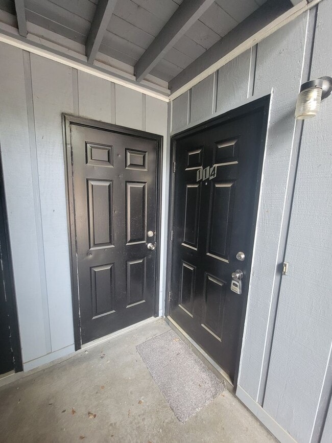 114 Chalet North CT in North Augusta, SC - Building Photo - Building Photo