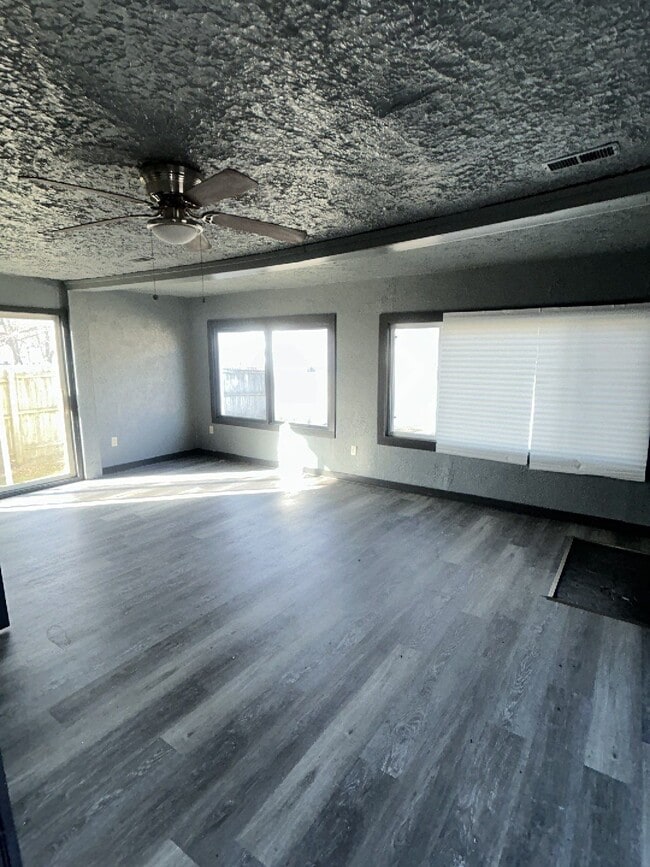 3504 Blackstone Ave in Rockford, IL - Building Photo - Building Photo