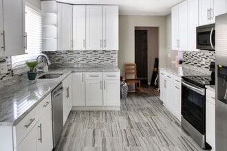 2310 Rosecroft Blvd in Fort Washington, MD - Building Photo - Building Photo