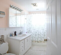 283 S Saratoga St in St. Paul, MN - Building Photo - Building Photo