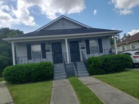 2012 Mazant St, Unit 2014 in New Orleans, LA - Building Photo