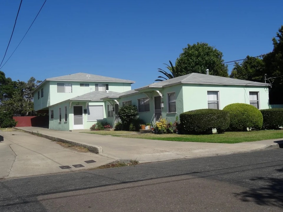 359 Brightwood Ave in Chula Vista, CA - Building Photo