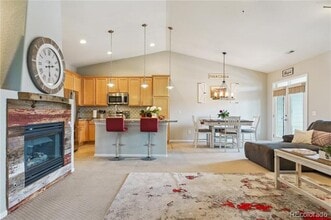 22932 E Ontario Dr in Aurora, CO - Building Photo - Building Photo