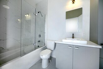 430 Rue Notre-Dame in Repentigny, QC - Building Photo - Building Photo