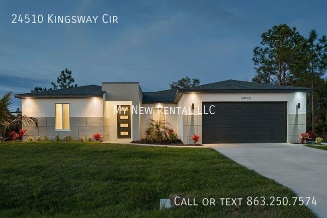 24510 SW Kingsway Cir in Punta Gorda, FL - Foto de edificio - Building Photo