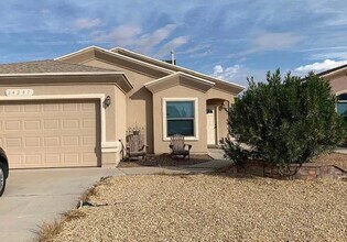 14207 North Point Ave in El Paso, TX - Building Photo - Building Photo
