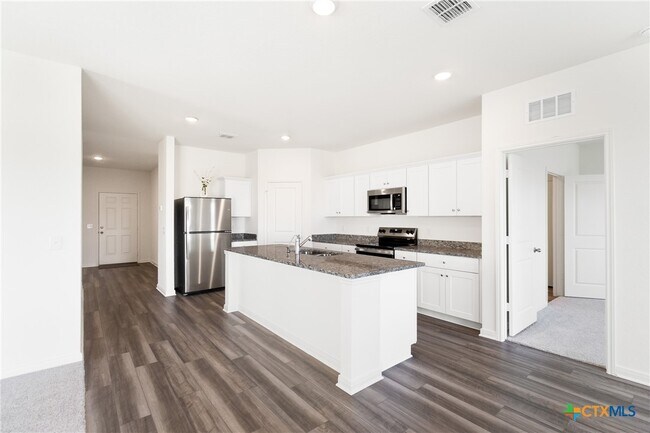 property at 1408 Almeda Rd