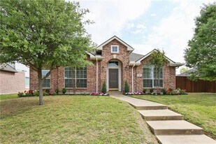 3417 Timber Brook Dr in Plano, TX - Building Photo
