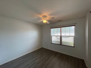 43115 Rucker St in Lancaster, CA - Building Photo - Building Photo