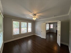 325 Walnut Ave in Charlotte, NC - Building Photo - Building Photo