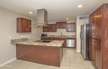 36 E Fillmore St in Tempe, AZ - Building Photo - Building Photo