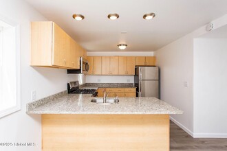 53 Franklin St in Saratoga Springs, NY - Building Photo - Building Photo