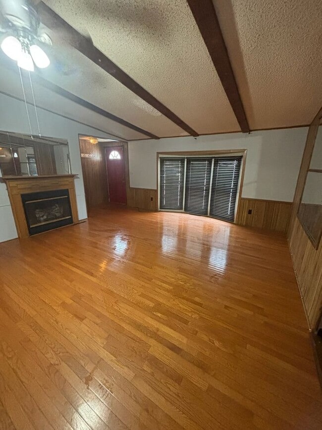 property at 50537 Manhatten Dr