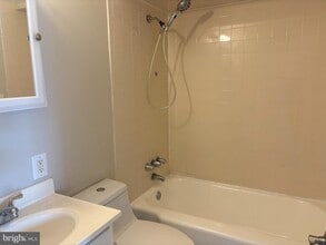 517 Tatum St in Woodbury, NJ - Building Photo - Building Photo