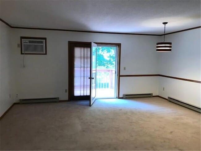 property at 1007 W Depue Ave