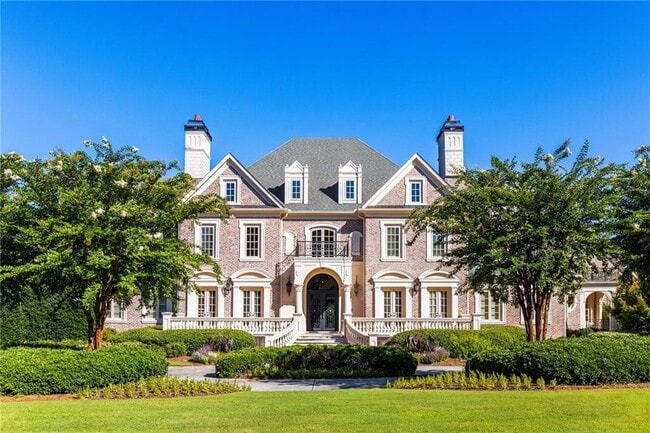 property at 4000 Heatherwood Way