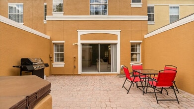 4754 Vero Beach Pl in Kissimmee, FL - Building Photo - Building Photo