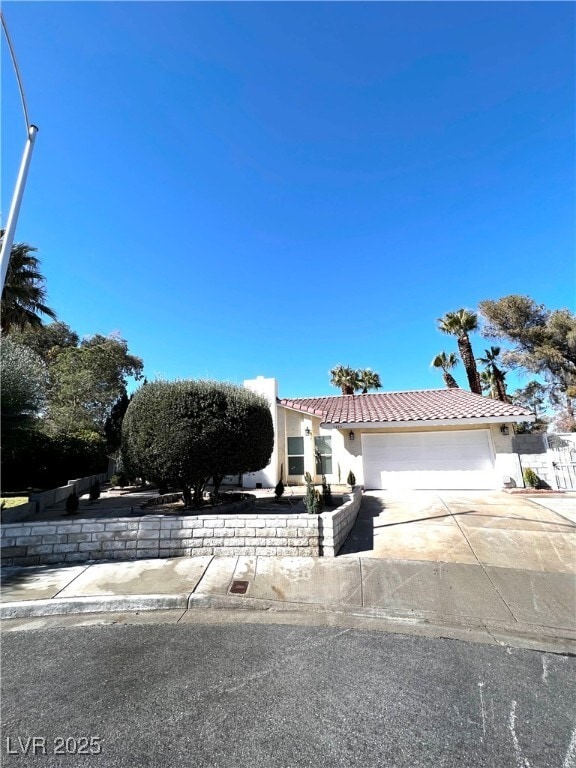 property at 5880 Duneville Ct